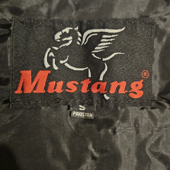 Astars Black Kids Leather Vest - Picture 12 of 16